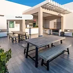 ¡Nuevo! Depto. céntrico con alberca y jacuzzi